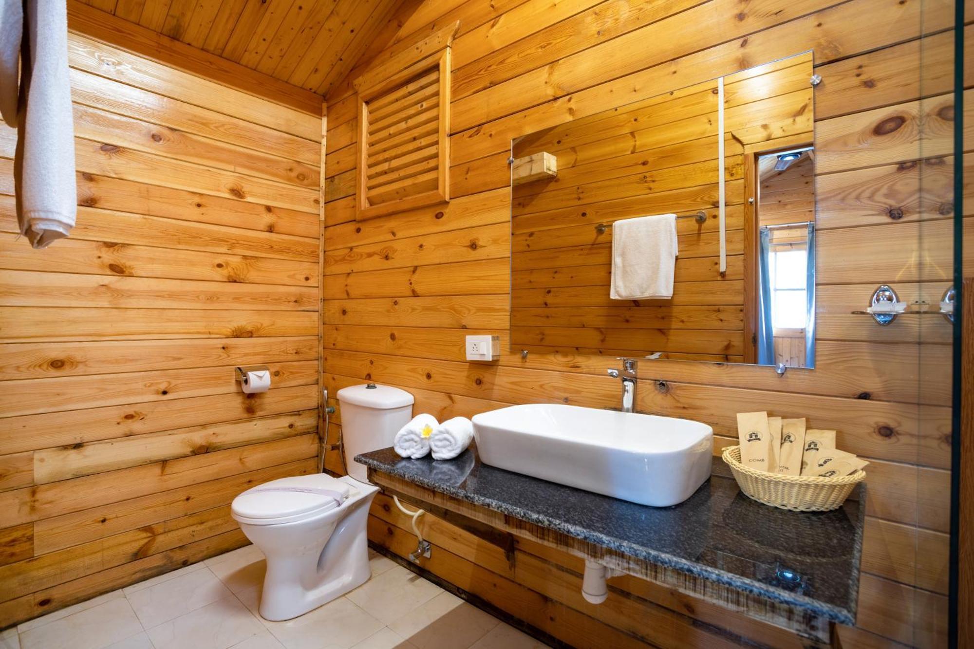 Seabliss Cottages Morjim Bagian luar foto